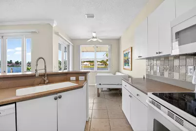 7948 La Rose Court, Greenacres, FL 33467 - Photo 22