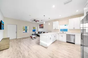 2710 Nokomis Ave, West Palm Beach, FL 33409 - Photo 8
