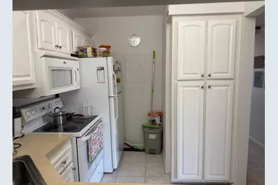 812 Sky Pine Way #D2, Greenacres, FL 33415 - Photo 4