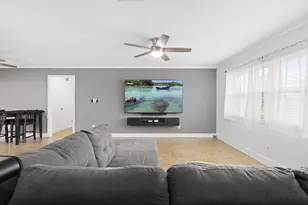 1672 SW Angelico Ln, Port Saint Lucie, FL 34984 - Photo 6