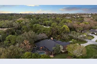 755 NE Stokes Terrace, Jensen Beach, FL 34957 - Photo 8