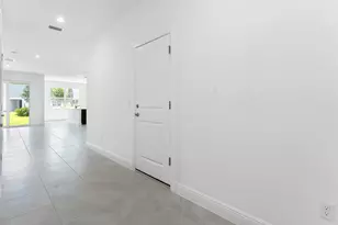 552 Sanderling Cir, Deerfield Beach, FL 33442 - Photo 6