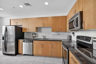 300 S Australian Ave, West Palm Beach, FL 33401 - Photo 2