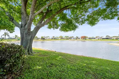 3700 Fetterbush Court, Port Saint Lucie, FL 34952 - Photo 4