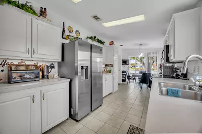 3700 Fetterbush Court, Port Saint Lucie, FL 34952 - Photo 10