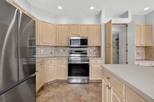 2173 Bellcrest Cir, Royal Palm Beach, FL 33411 - Photo 12