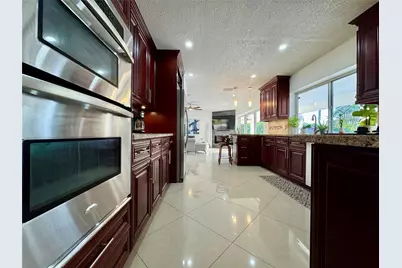 481 W Tropical Way, Plantation, FL 33317 - Photo 12