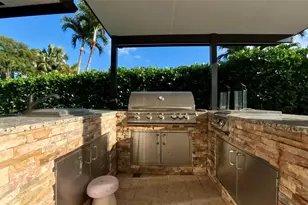 481 W Tropical Way, Plantation, FL 33317 - Photo 36