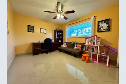 481 W Tropical Way, Plantation, FL 33317 - Photo 32