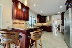 481 W Tropical Way, Plantation, FL 33317 - Photo 8