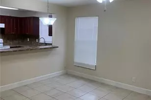 9 NE 44th St, Deerfield Beach, FL 33064 - Photo 6