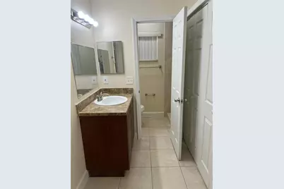 9 NE 44th Street, Deerfield Beach, FL 33064 - Photo 14