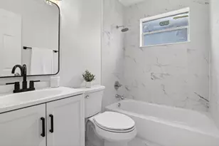 6828 NW 30th St, Sunrise, FL 33313 - Photo 12