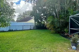 112 Princess Ct, Royal Palm Beach, FL 33411 - Photo 22