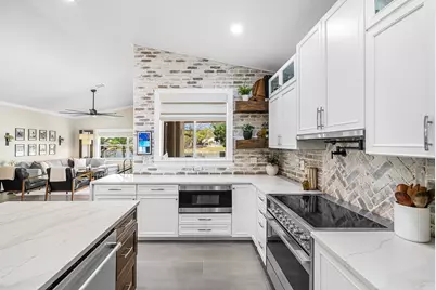 7505 NW 65th Lane, Parkland, FL 33067 - Photo 12