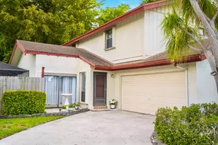 4966 NW 6th St, Coconut Creek, FL 33063 - Photo 4