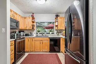 4966 NW 6th St, Coconut Creek, FL 33063 - Photo 16