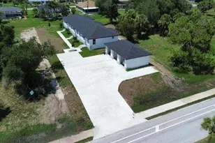 260 W Rotonda Blvd W, Rotonda West, FL 33947 - Photo 2
