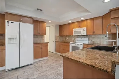 603 SE 7th Avenue, Deerfield Beach, FL 33441 - Photo 10