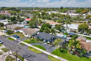 603 SE 7th Ave, Deerfield Beach, FL 33441 - Photo 32