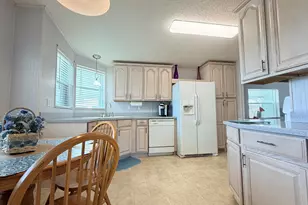 2585 SW Marquis Terrace, Stuart, FL 34997 - Photo 14