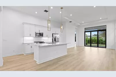 308 SE Via Sangro, Port Saint Lucie, FL 34952 - Photo 2