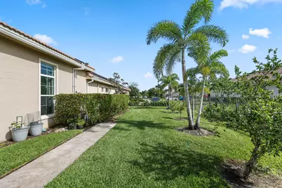5700 N Sterling Ranch Drive, Davie, FL 33314 - Photo 46
