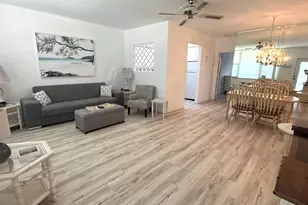 1960 NE 1st St, Deerfield Beach, FL 33441 - Photo 4