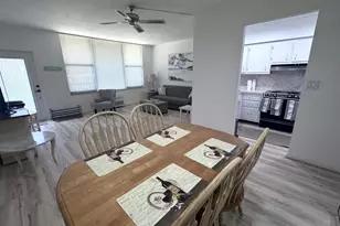 1960 NE 1st St, Deerfield Beach, FL 33441 - Photo 4