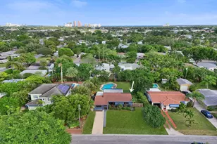 1728 NE 17th Terrace, Fort Lauderdale, FL 33305 - Photo 2