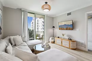610 Clematis St, West Palm Beach, FL 33401 - Photo 2