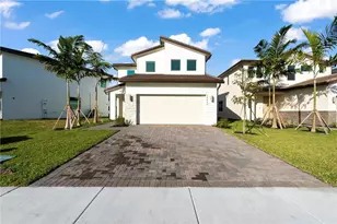 22796 Caciano Rd, Boca Raton, FL 33433 - Photo 8