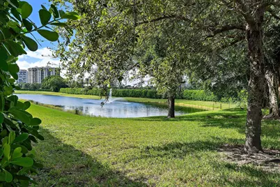 2908 Gin Berry Way, West Palm Beach, FL 33401 - Photo 48
