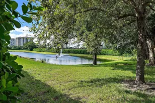 2908 Gin Berry Way, West Palm Beach, FL 33401 - Photo 48