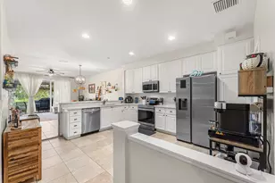 1094 Pinewood Lake Ct, Greenacres, FL 33415 - Photo 4