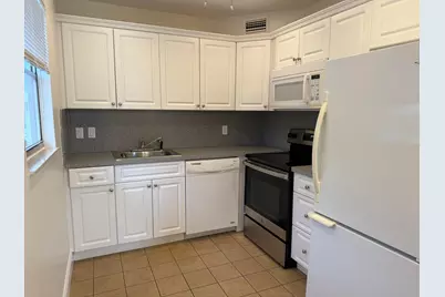 569 Monaco L, Delray Beach, FL 33446 - Photo 8