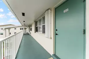 170 E Horizons E, Boynton Beach, FL 33435 - Photo 2