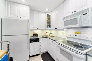 170 E Horizons E, Boynton Beach, FL 33435 - Photo 10