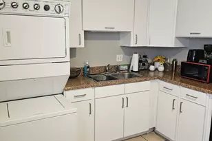 131 NE 19th Ave, Pompano Beach, FL 33060 - Photo 2