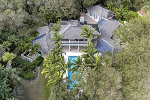 2010 Club Dr, Vero Beach, FL 32963 - Photo 38