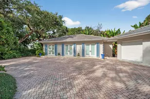 2010 Club Dr, Vero Beach, FL 32963 - Photo 72