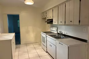 2828 NW 9th Pl, Fort Lauderdale, FL 33311 - Photo 10