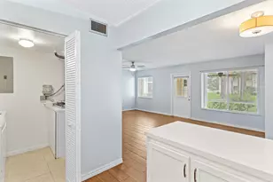 3560 Pine Tree Ct, Greenacres, FL 33463 - Photo 12