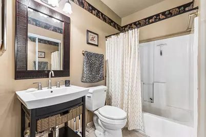 111 N North Lakeshore Drive, Hypoluxo, FL 33462 - Photo 16