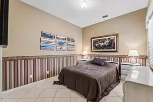 111 N North Lakeshore Dr, Hypoluxo, FL 33462 - Photo 16