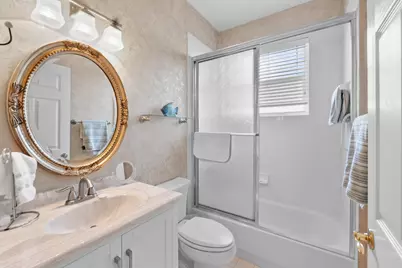 10665 Royal Caribbean Circle, Boynton Beach, FL 33437 - Photo 16