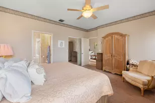 10665 Royal Caribbean Cir, Boynton Beach, FL 33437 - Photo 20