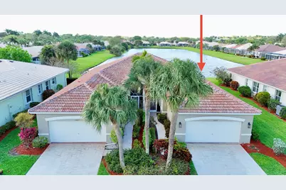 10665 Royal Caribbean Circle, Boynton Beach, FL 33437 - Photo 2