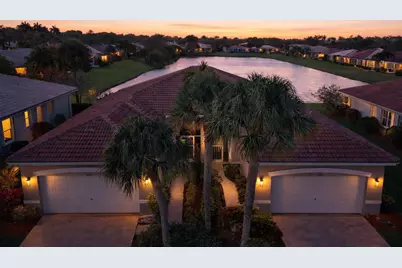 10665 Royal Caribbean Circle, Boynton Beach, FL 33437 - Photo 2