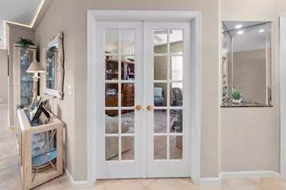 10665 Royal Caribbean Circle, Boynton Beach, FL 33437 - Photo 18